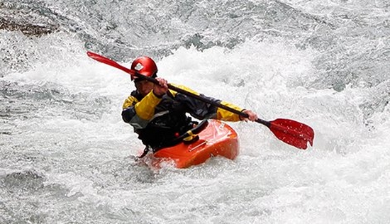 Outdoot sports action kayaking